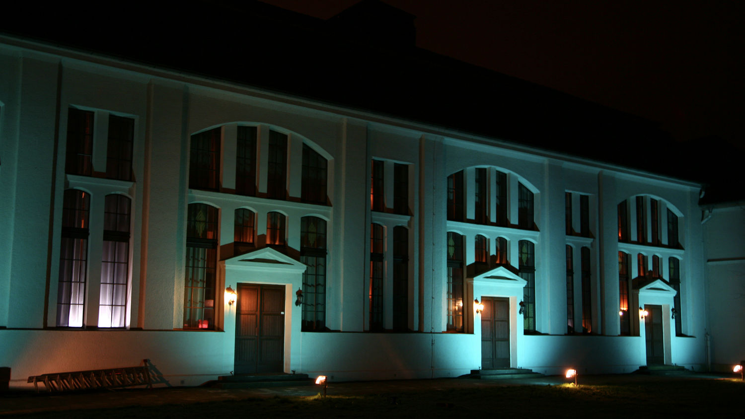 Das Haus Auensee bei Nacht